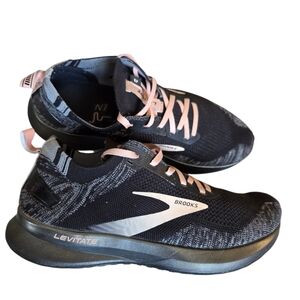 Brooks Levitate 4 Black and Pink Coral Running Shoes 9.5